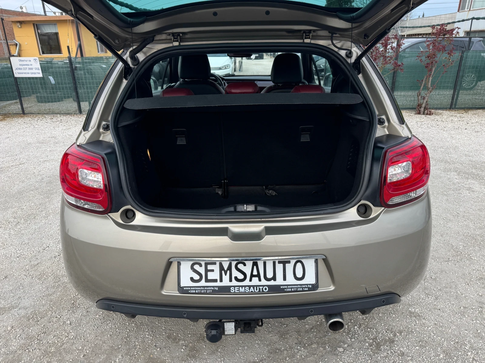 Citroen DS3 1.6 e-HDi euro 5, снимка 8 - Автомобили и джипове - 53926222