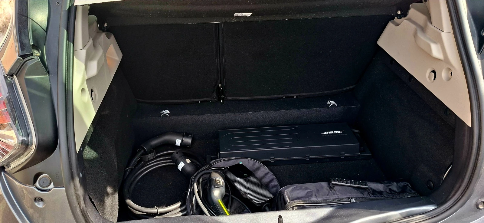 Renault Zoe E-Tech Iconic 52kWh CCS, снимка 13 - Автомобили и джипове - 53994698