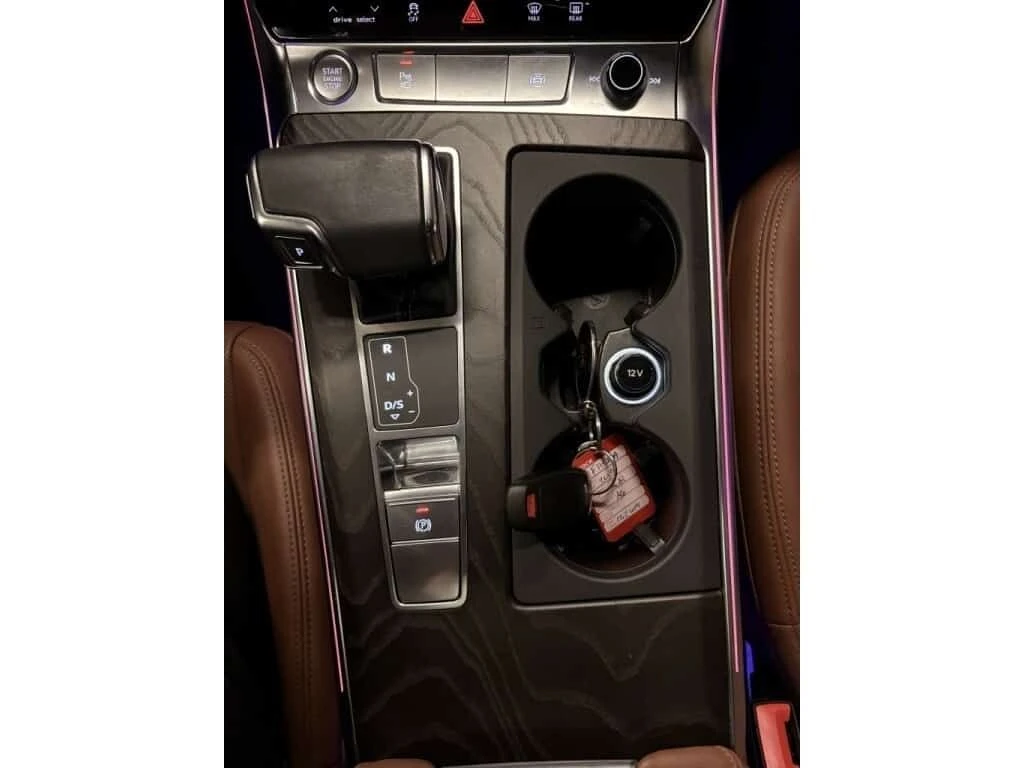 Audi A6 55TFSI Technik * Фиксирана цена до БГ * CARFAX * , снимка 10 - Автомобили и джипове - 54039134