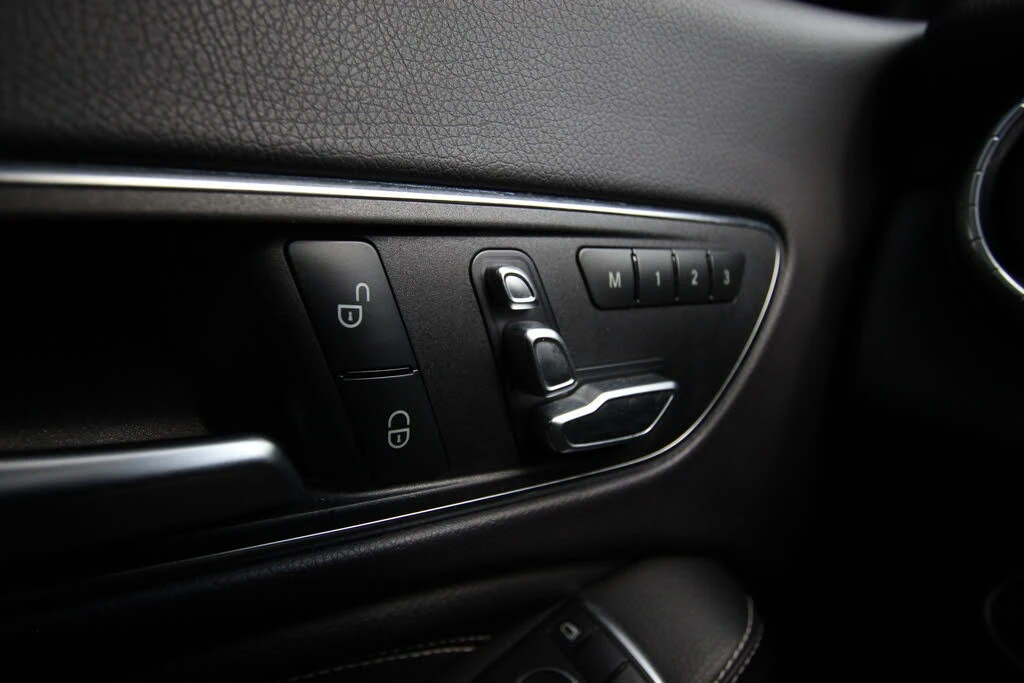 Mercedes-Benz CLA * ���������� * (���� �� ��) | Mobile.bg � ����������� 7