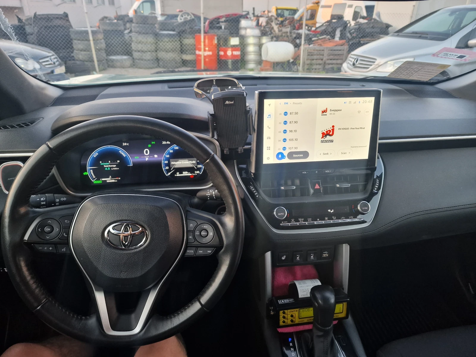 Toyota Corolla Cross 1.8, снимка 7 - Автомобили и джипове - 54794459