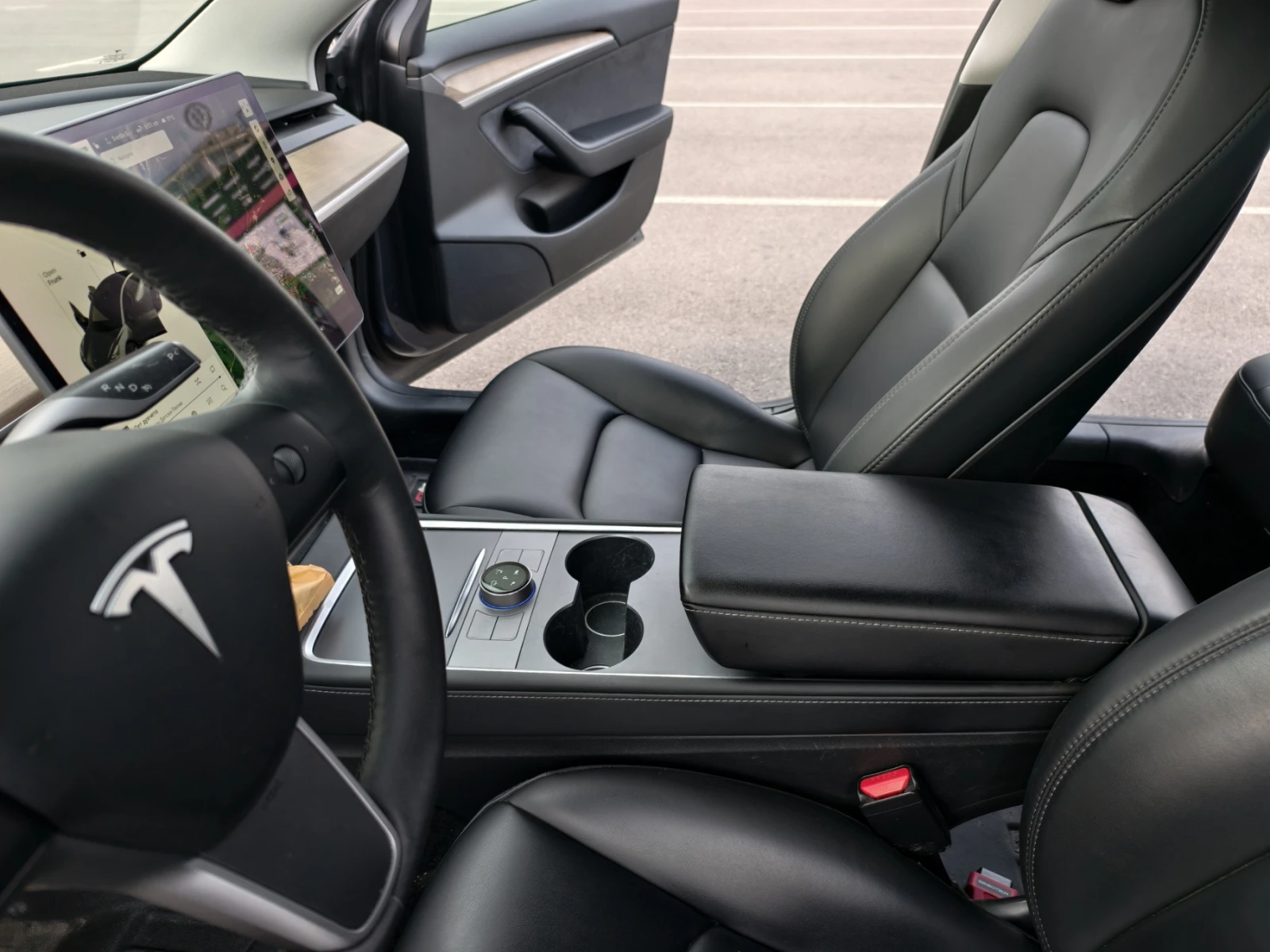 Tesla Model 3 LFP Facelift, снимка 13 - Автомобили и джипове - 55507386