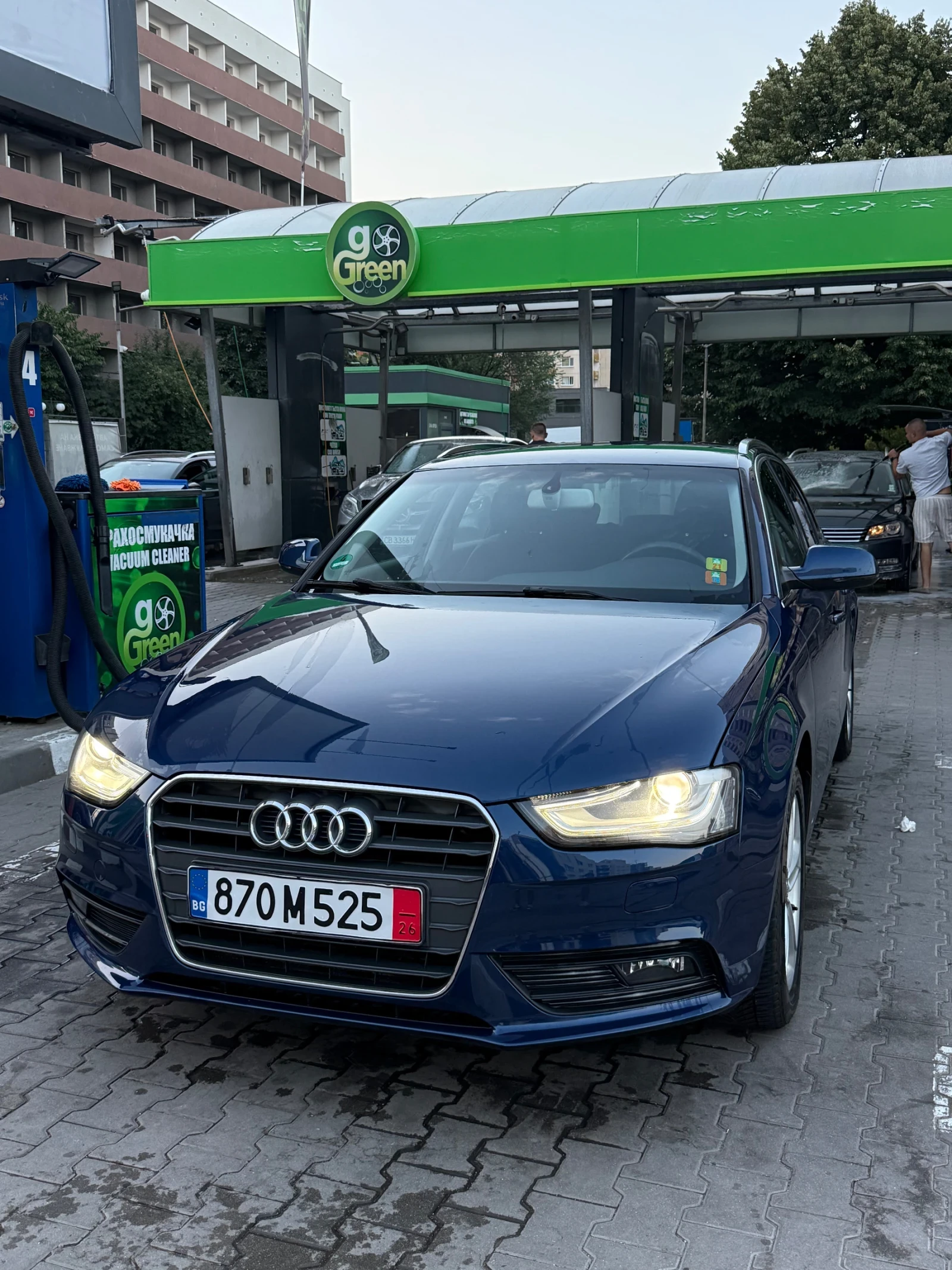 Audi A4 Avant, снимка 2 - Автомобили и джипове - 55602996