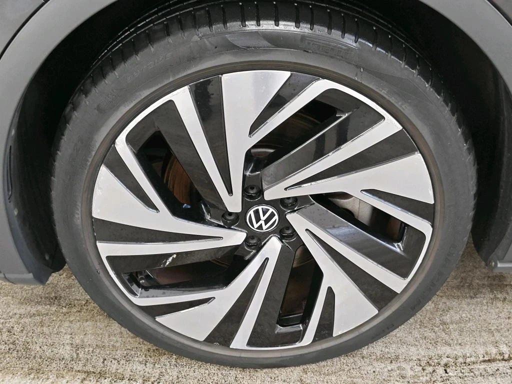 VW ID.4 204к.с.82KW, снимка 8 - Автомобили и джипове - 55701821
