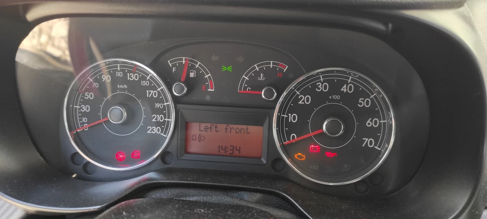 Fiat Punto 1.4, снимка 5 - Автомобили и джипове - 55772446