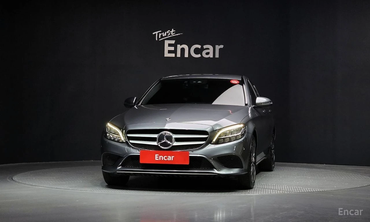 Mercedes-Benz C 200, снимка 3 - Автомобили и джипове - 56076863