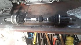 Hyundai IX35 2.0CRDI 4WD, снимка 11