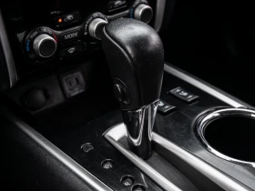 Nissan Pathfinder SV Tech* 4WD* AвтоКредит* (ЦЕНА ДО БГ) - 28999 лв. / 14826.95 € - 34767050 11