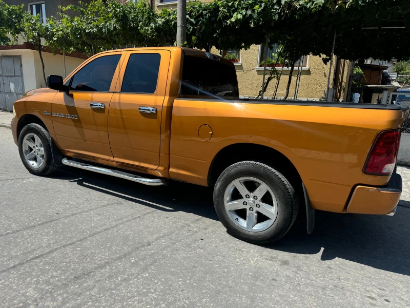 Dodge RAM 1500, снимка 4 - Автомобили и джипове - 46943637