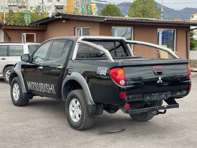 Mitsubishi L200 2.5TDi 4x4, снимка 3 - Автомобили и джипове - 47530261