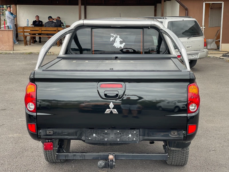 Mitsubishi L200 2.5TDi 4x4, снимка 4 - Автомобили и джипове - 47530261