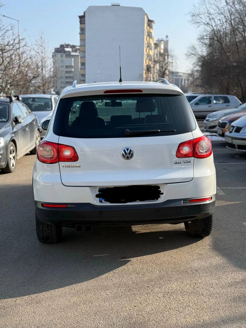 VW Tiguan 2.0 TDI, снимка 4 - Автомобили и джипове - 48744549