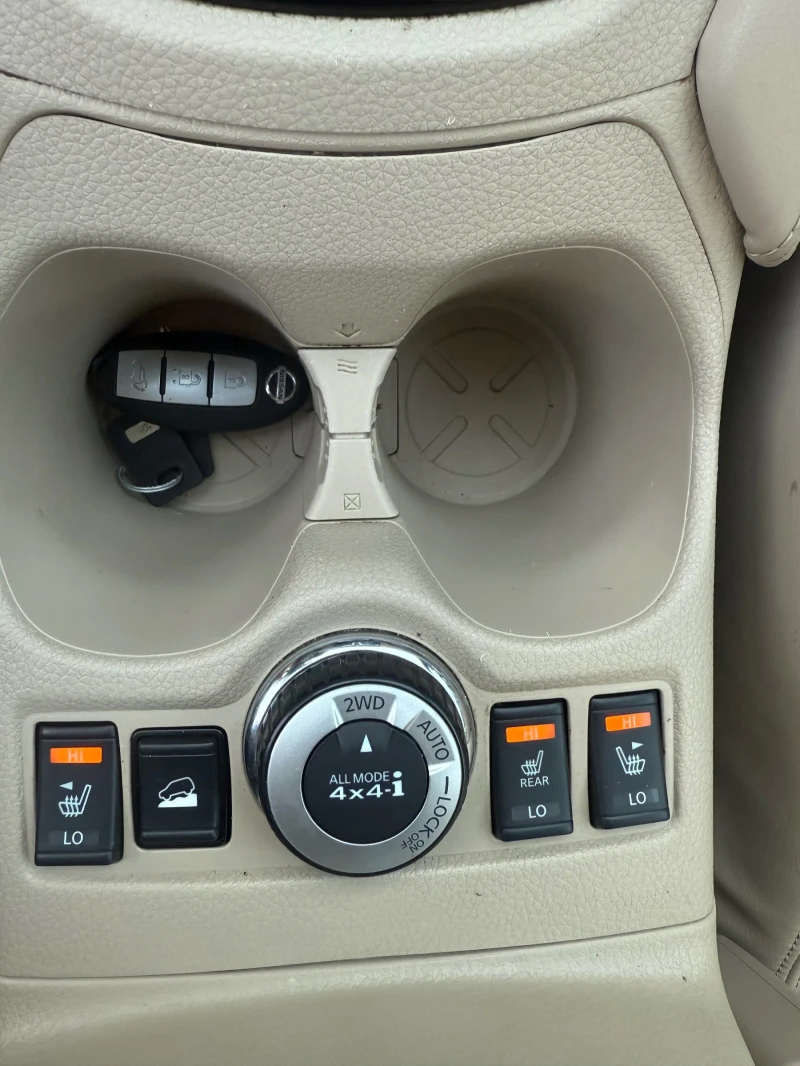 Nissan X-trail 2.4, 177hp, 7места, снимка 9 - Автомобили и джипове - 51852280