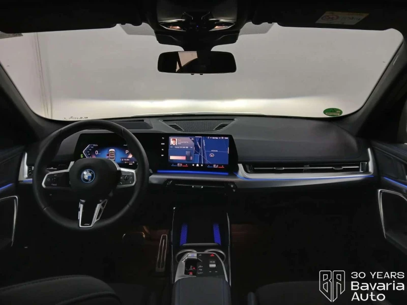 BMW iX1 20 eDrive M Sport Paket, снимка 6 - Автомобили и джипове - 52748906