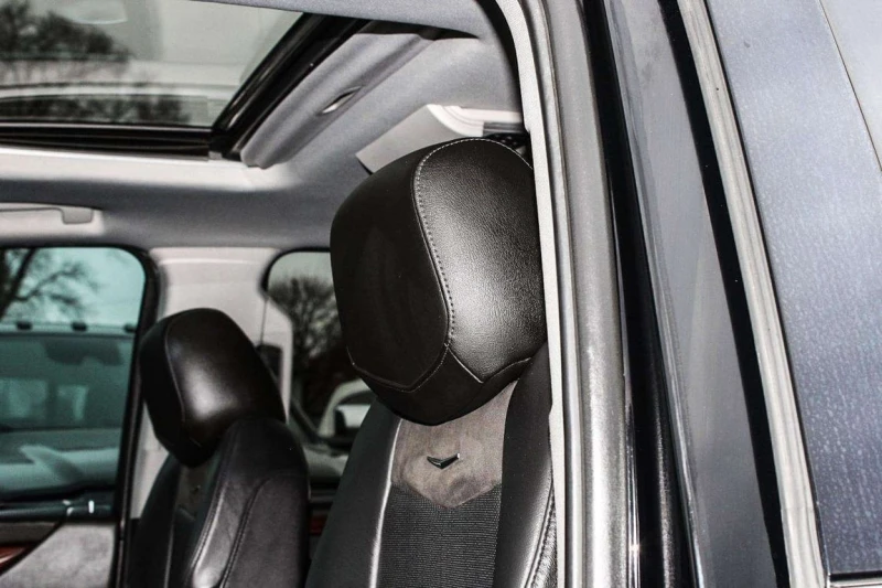 Cadillac Escalade * Premium Luxury * Фиксирана цена до БГ * CARFAX *, снимка 17 - Автомобили и джипове - 53458424