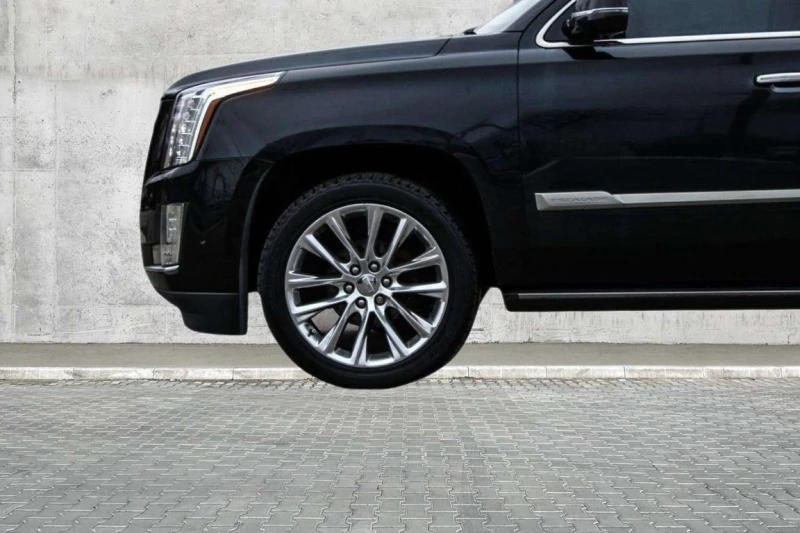 Cadillac Escalade * Premium Luxury * Фиксирана цена до БГ * CARFAX *, снимка 10 - Автомобили и джипове - 53458424