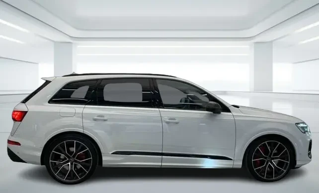 Audi SQ7 Quattro = Black Optic Plus = 7 Seats Гаранция, снимка 4 - Автомобили и джипове - 54004687