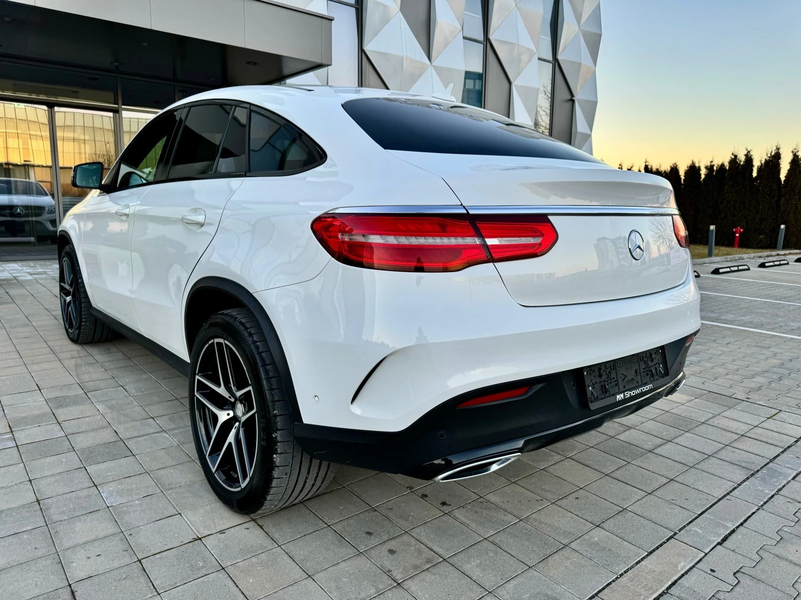 Mercedes-Benz GLE AMG-9G-TRONIC-КАМЕРА-ПАНОРАМА-С.КНИЖКА- - изображение 7