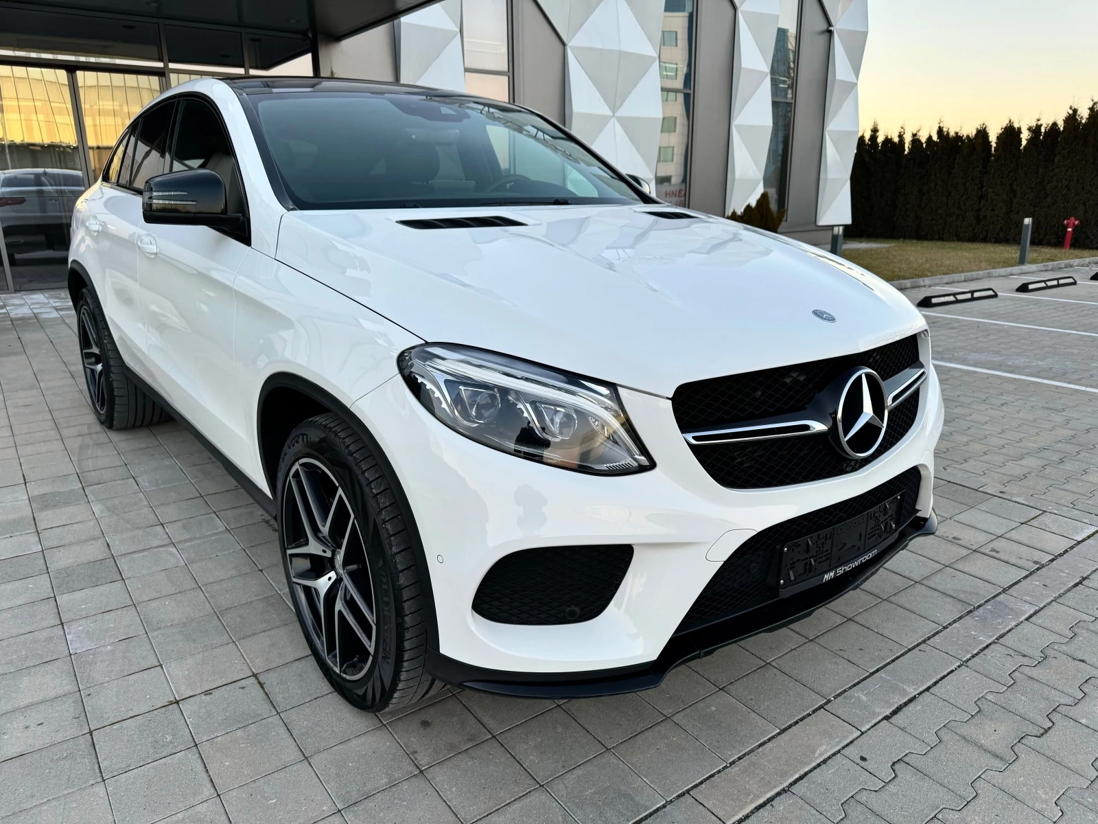 Mercedes-Benz GLE AMG-9G-TRONIC-КАМЕРА-ПАНОРАМА-С.КНИЖКА- - изображение 3