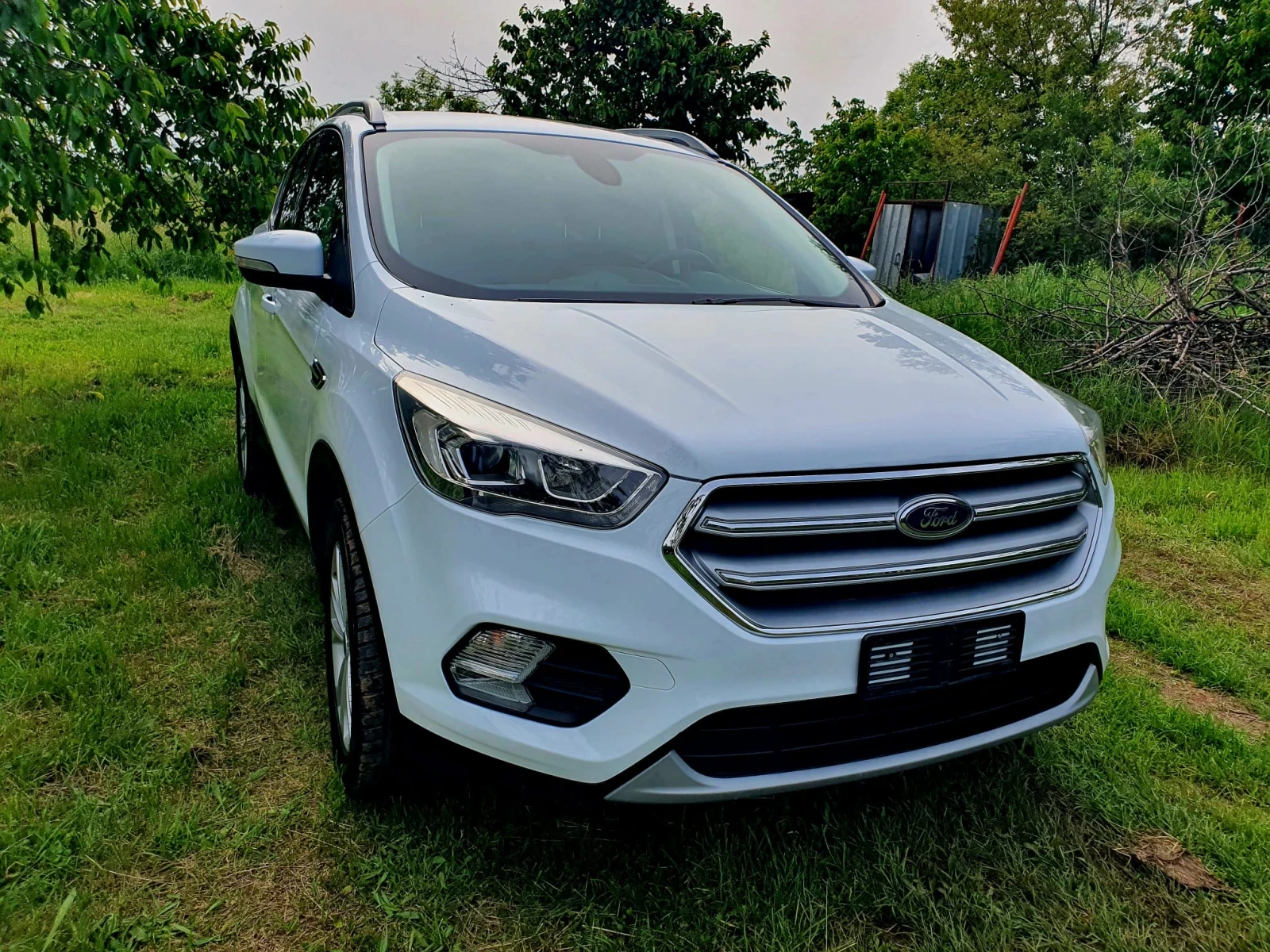 Ford Kuga 2.0D Avtomat 2018g - изображение 2