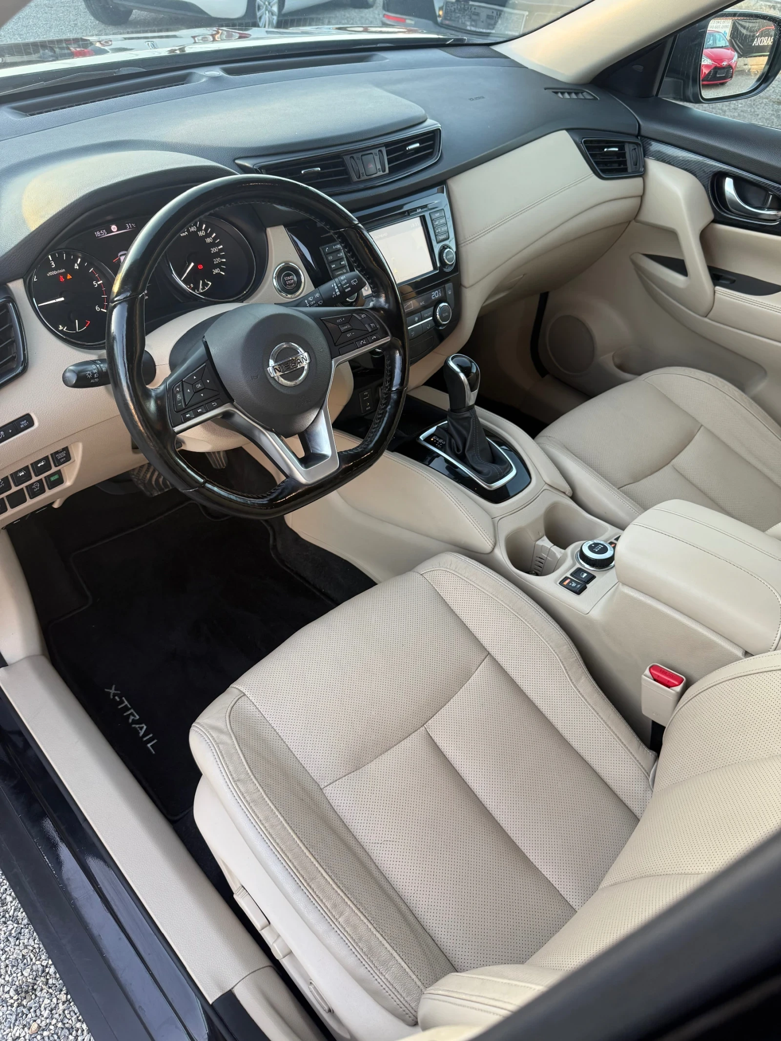 Nissan X-trail 2.4, 177hp, 7места - изображение 6