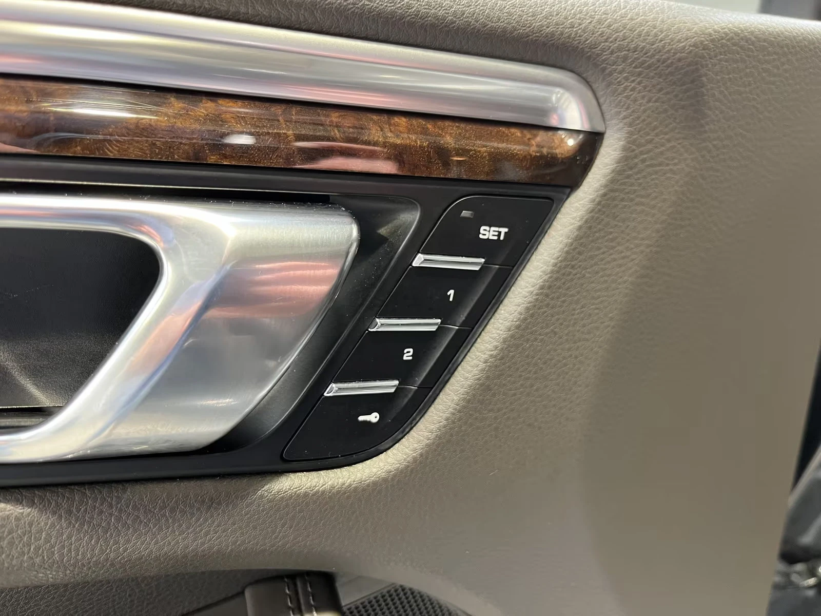 Porsche Macan 3.0TDI/265HP/PANORAMA/MEMORY/CAM/NAVI/114D | Mobile.bg   11