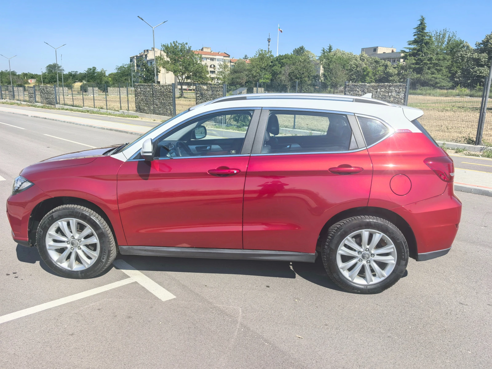 Haval H2, снимка 5 - Автомобили и джипове - 54372943