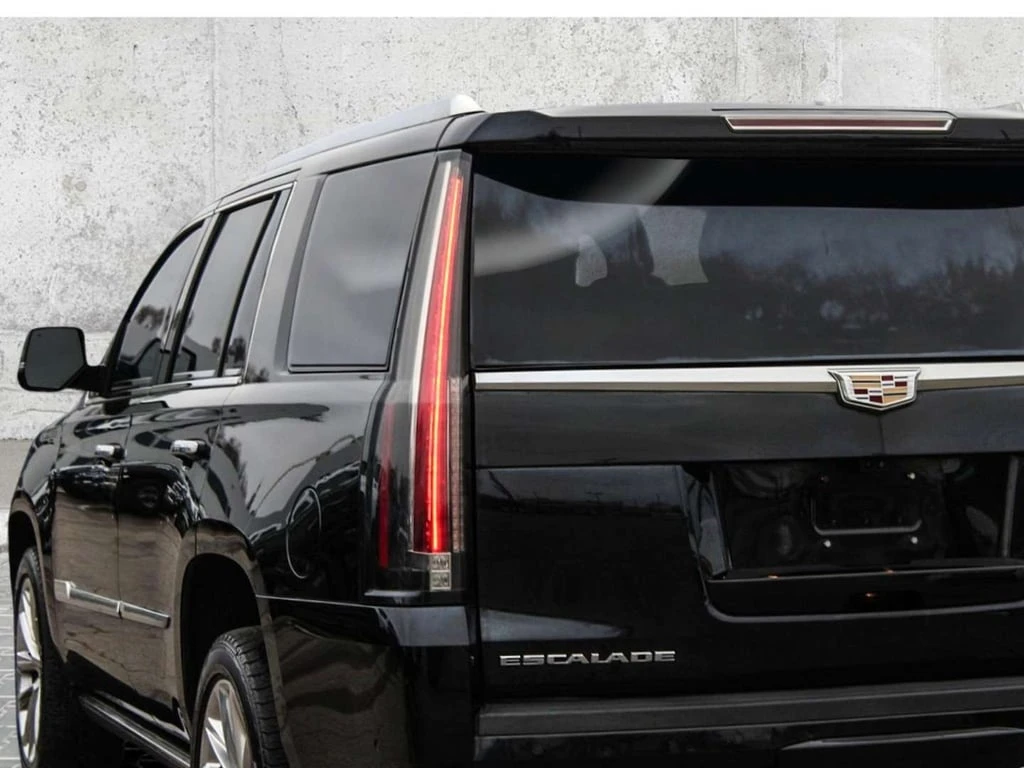 Cadillac Escalade * Premium Luxury * Фиксирана цена до БГ * CARFAX * - изображение 6