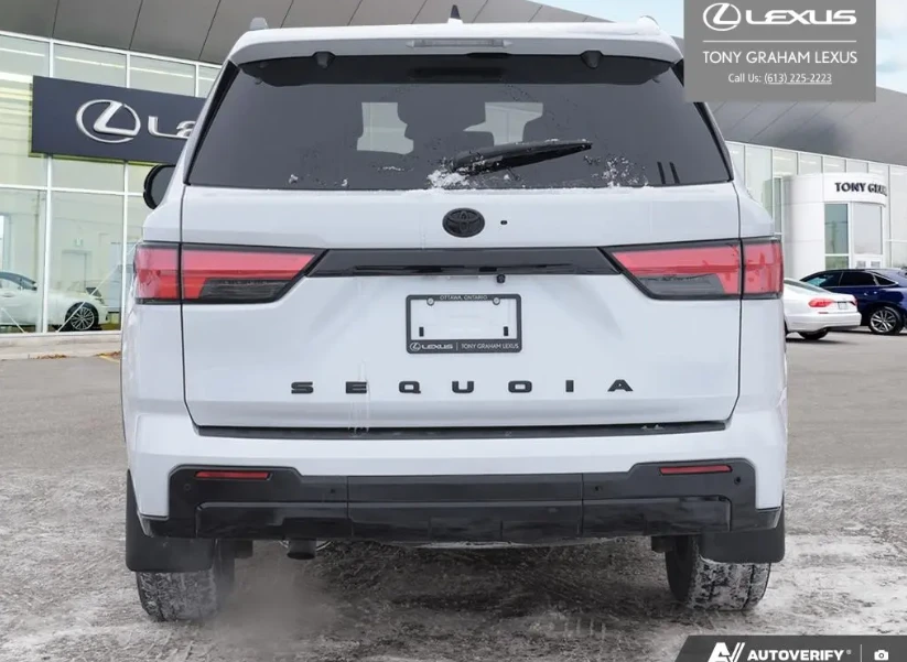 Toyota Sequoia RUNNING BOARDS* COOLED&HEATED SEATS* PANO - изображение 5