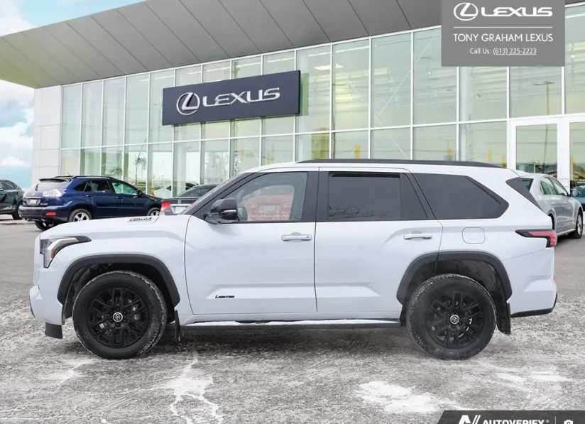 Toyota Sequoia RUNNING BOARDS* COOLED&HEATED SEATS* PANO - изображение 3