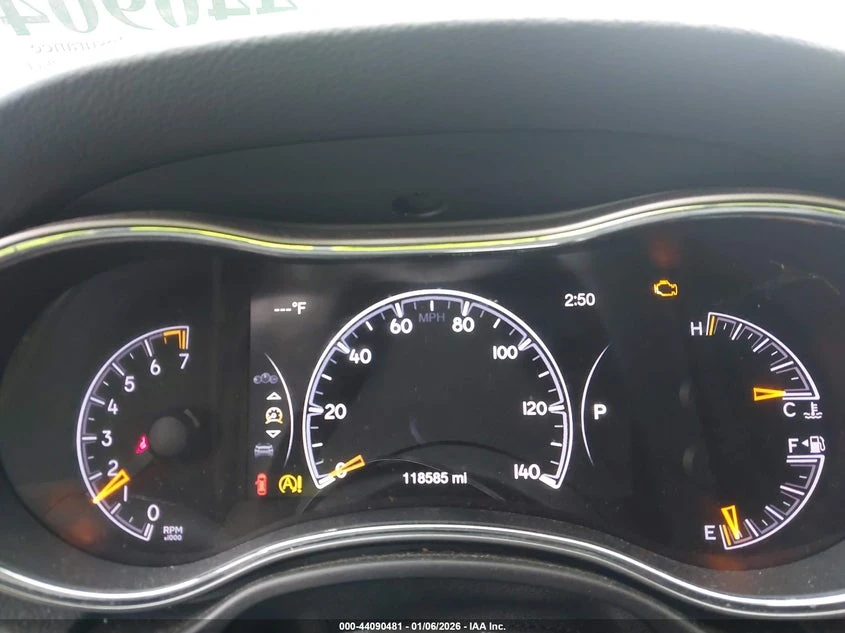 Jeep Grand cherokee Altitude 4X2 - изображение 7