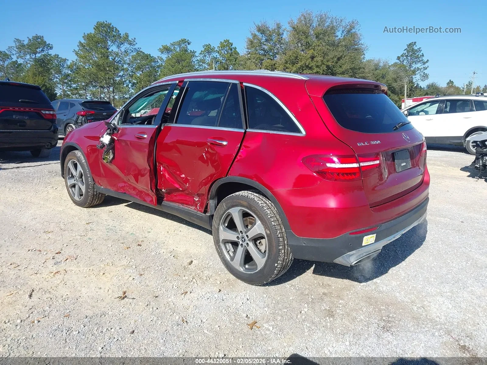 Mercedes-Benz GLC 300 4matic* Памет* Панорама* Burmaster* Крайна цена - изображение 6