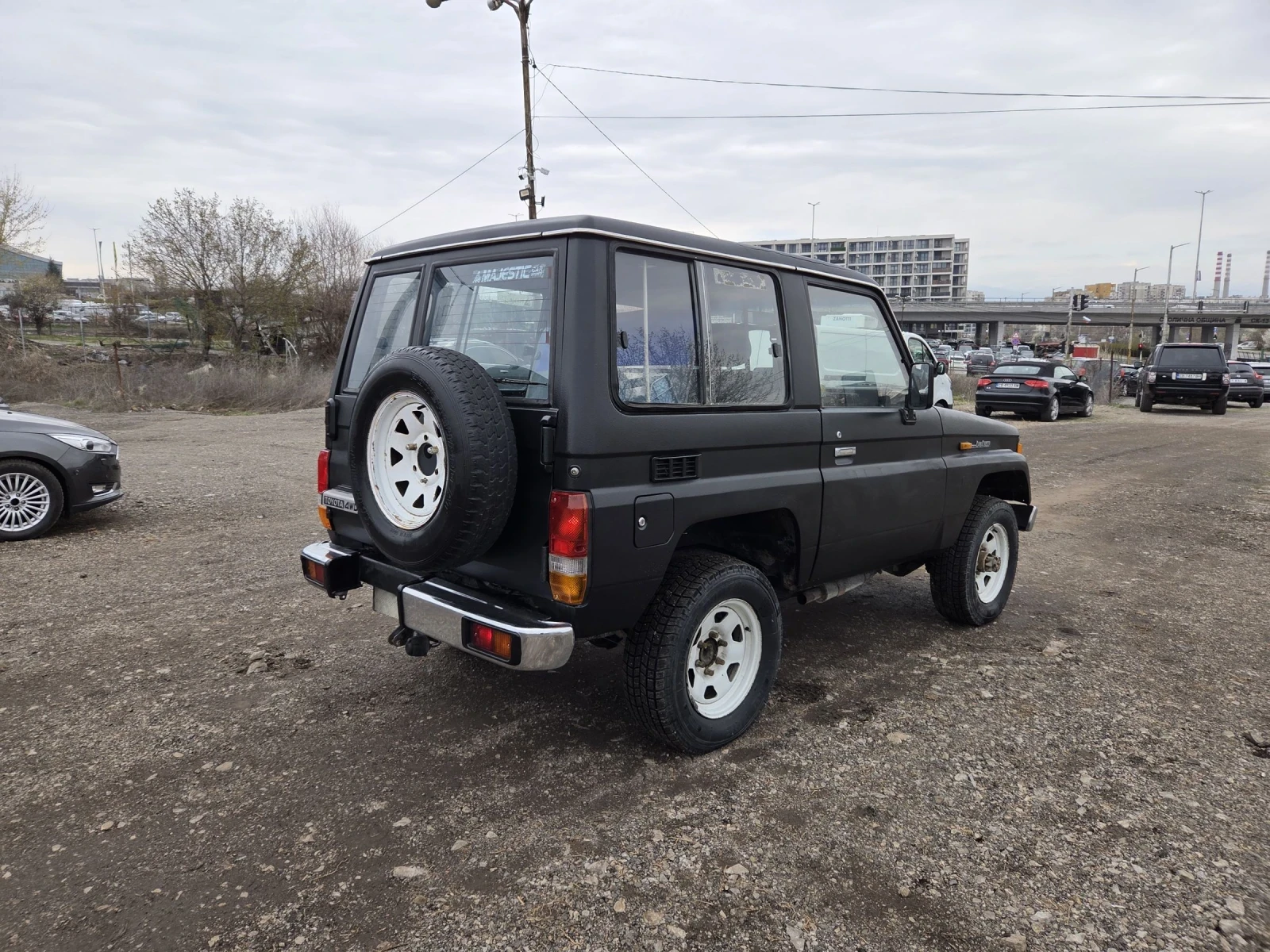 Toyota Land cruiser LJ70 2.4 turbo Diesel, снимка 4 - Автомобили и джипове - 54051087