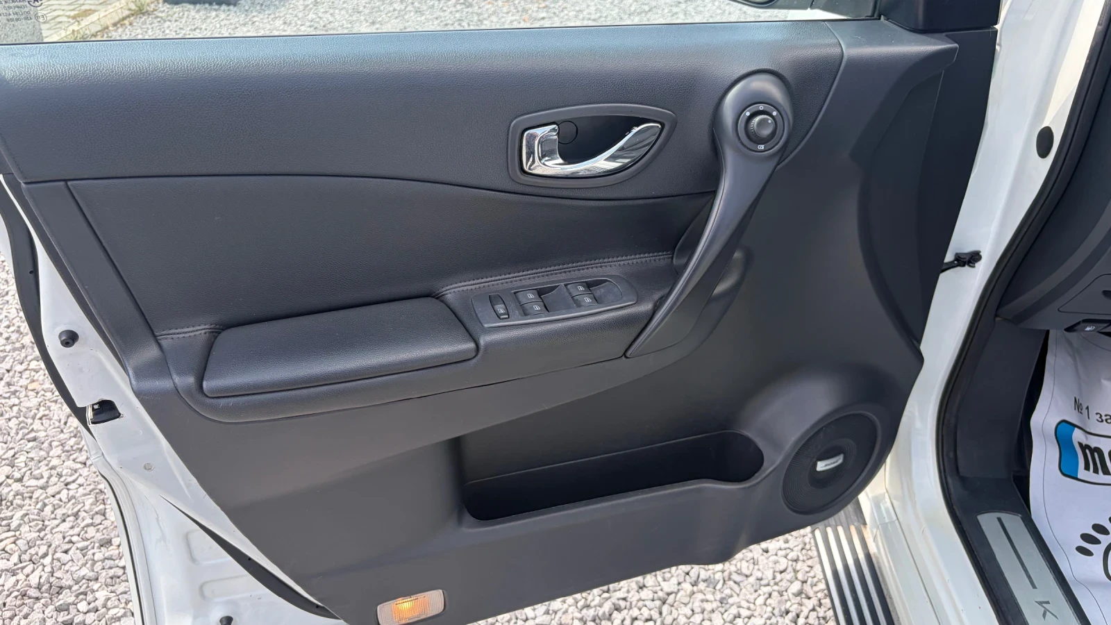 Renault Koleos Luxe 2.0CDI-150k.c. 4x4/Панорама, кожа, нави./, снимка 8 - Автомобили и джипове - 55832603