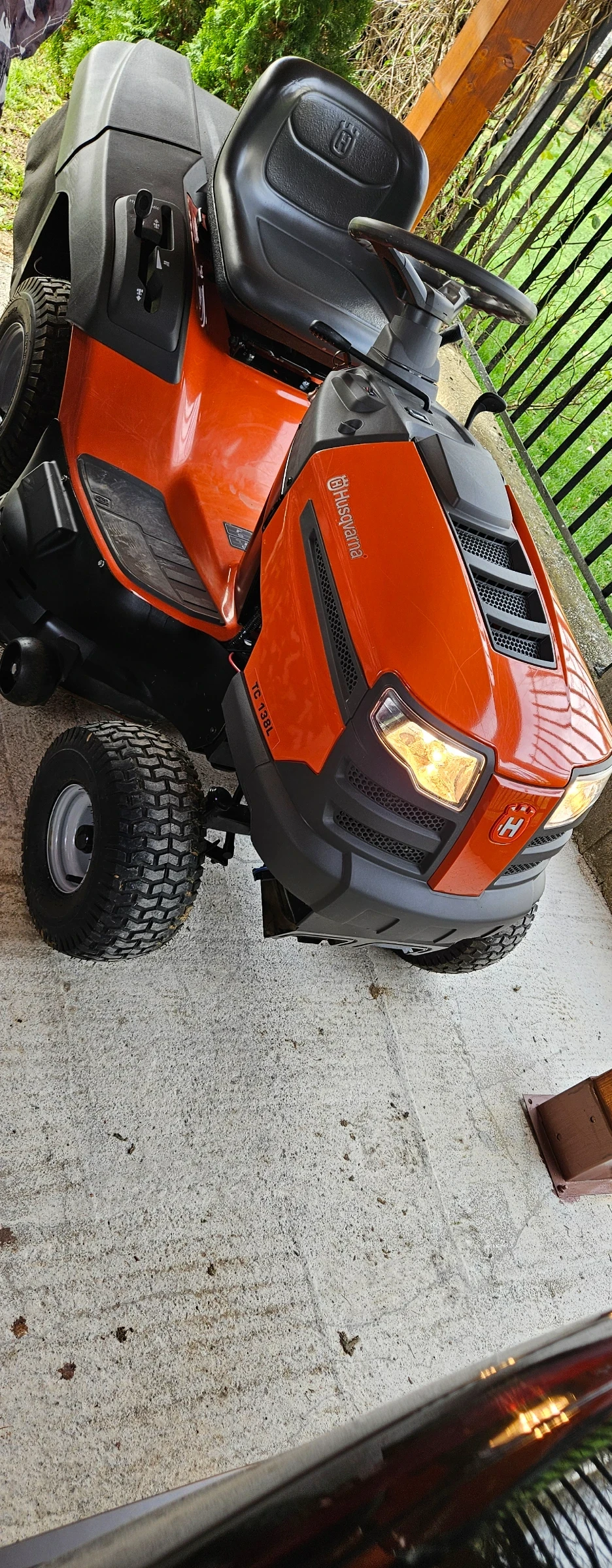 Сенокосачка Друга марка Husqvarna TC138L