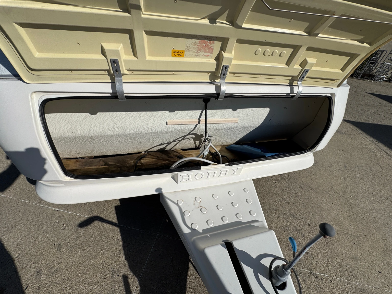 �������� Hobby Special 660 | Mobile.bg � ����������� 13