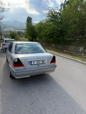 Mercedes-Benz C 200 200 CDI, снимка 10