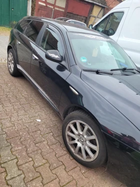 Alfa Romeo 159 sportwagon - 4500 лв. - 71949150 3