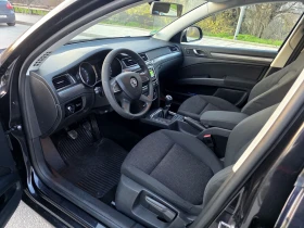 Skoda Superb 2.0TDi , Фейслифт, Сервизна история! - 6600 € / 12908.48 лв. - 61375189 8