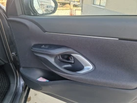 Toyota Yaris Cross Хибрид, 24000км, в гаранция - 21000 € - 12177654 16