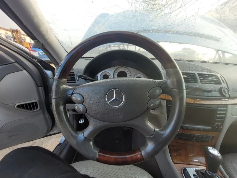 Mercedes-Benz E 320 W211 320 V6 CDI само на части, снимка 3 - Автомобили и джипове - 47353003