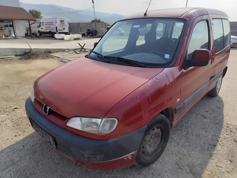 Peugeot Partner 2.0HDI, снимка 2 - Автомобили и джипове - 47042393