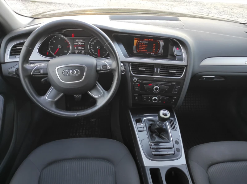 Audi A4 2.0TDI 150к.с Ръчка Quattro, снимка 6 - Автомобили и джипове - 48417385