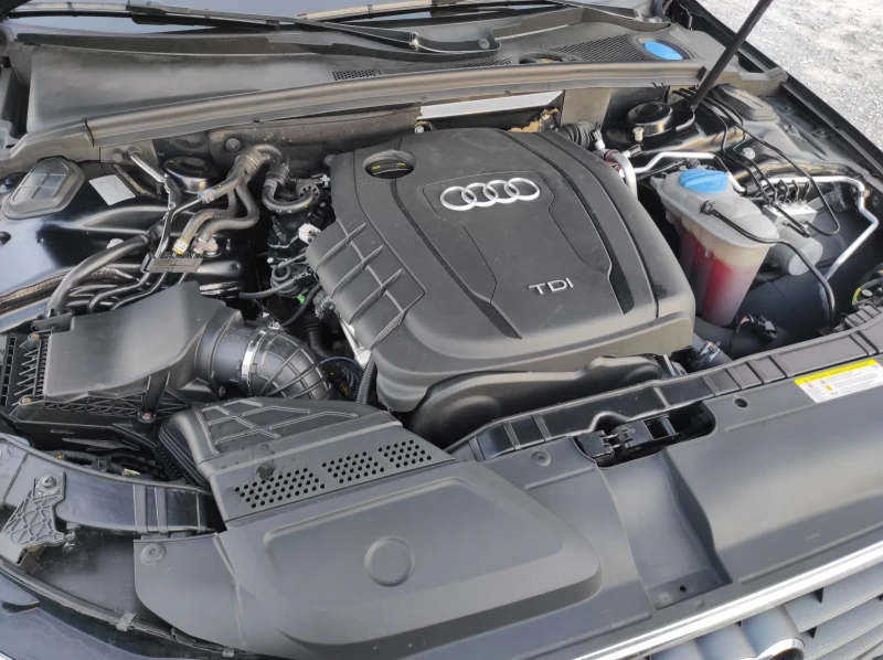 Audi A4 2.0TDI 150к.с Ръчка Quattro, снимка 11 - Автомобили и джипове - 48417385