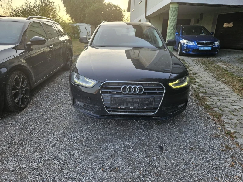 Audi A4 2.0TDI 150к.с Ръчка Quattro, снимка 12 - Автомобили и джипове - 48417385