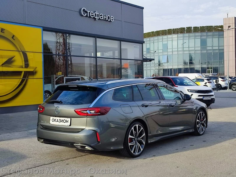 Opel Insignia B Sp. Tourer 4x4 GSI 2.0 Diesel BiTurbo (210HP) AT, снимка 8 - Автомобили и джипове - 48197399