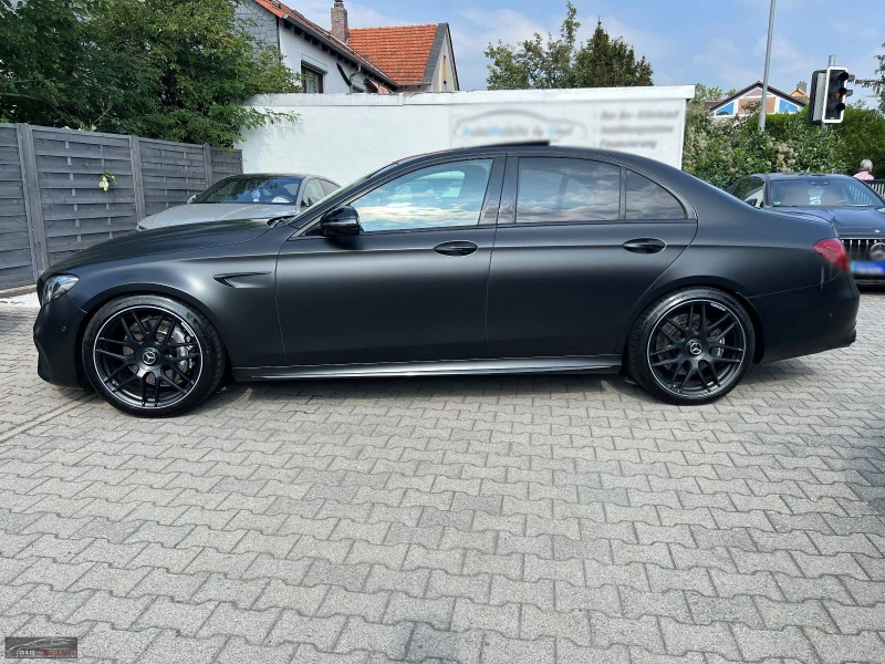 Mercedes-Benz E 63 AMG AMG/571HP/CAM/4MATIC+ /PANO/CARPLAY/589b, снимка 3 - Автомобили и джипове - 48282407