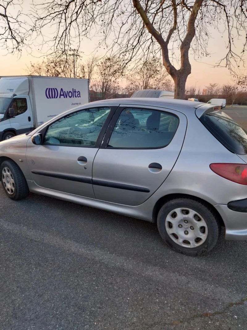 Peugeot 206, снимка 3 - Автомобили и джипове - 49467447