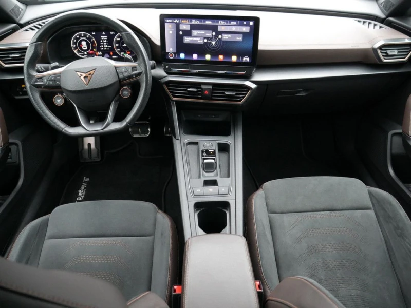 Cupra Formentor VZ5* TAIGA* BREMBO* DISTR* CARBON* MEMORY* , снимка 10 - Автомобили и джипове - 50402817