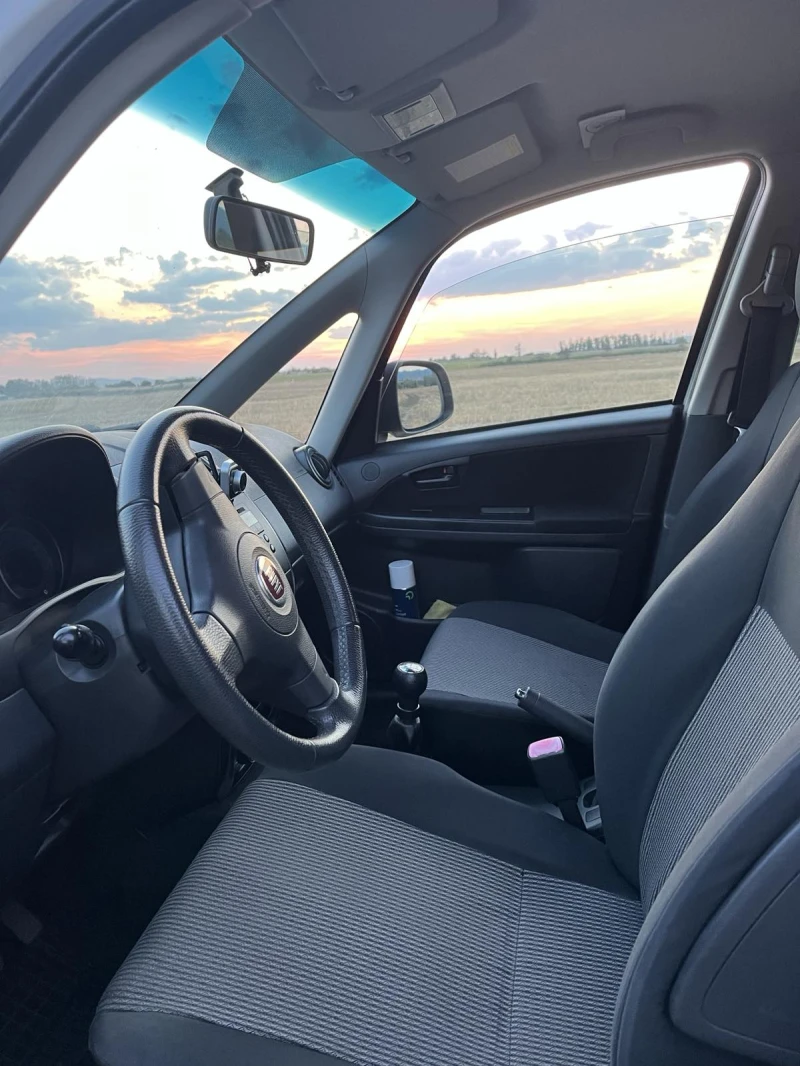 Fiat Sedici, снимка 4 - Автомобили и джипове - 52233953